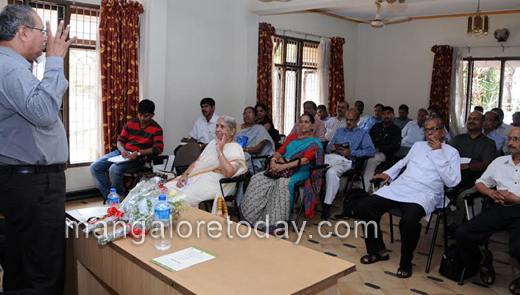 Saint poets are not bound by human barriers : Prof  Vivek Rai 2